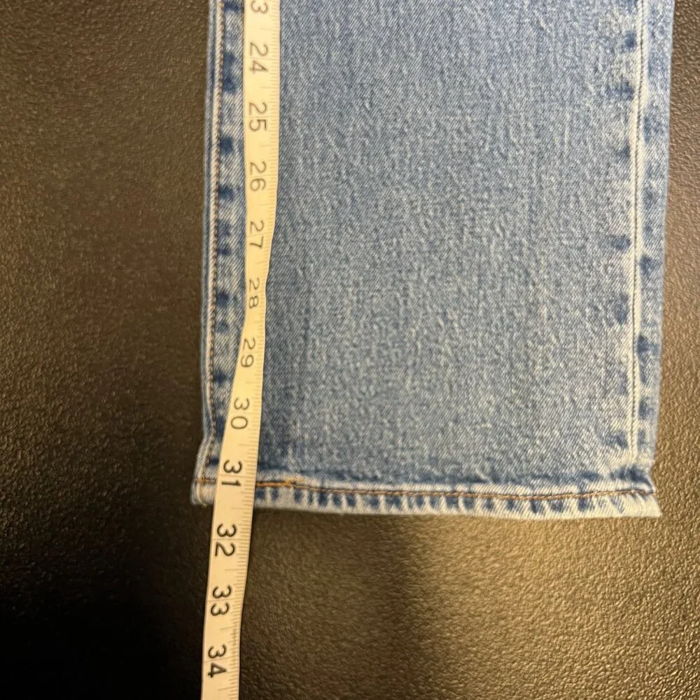Levis 501 Original Fit Mens Jeans Size 33x32 Button Fly Straight Leg Blue Denim